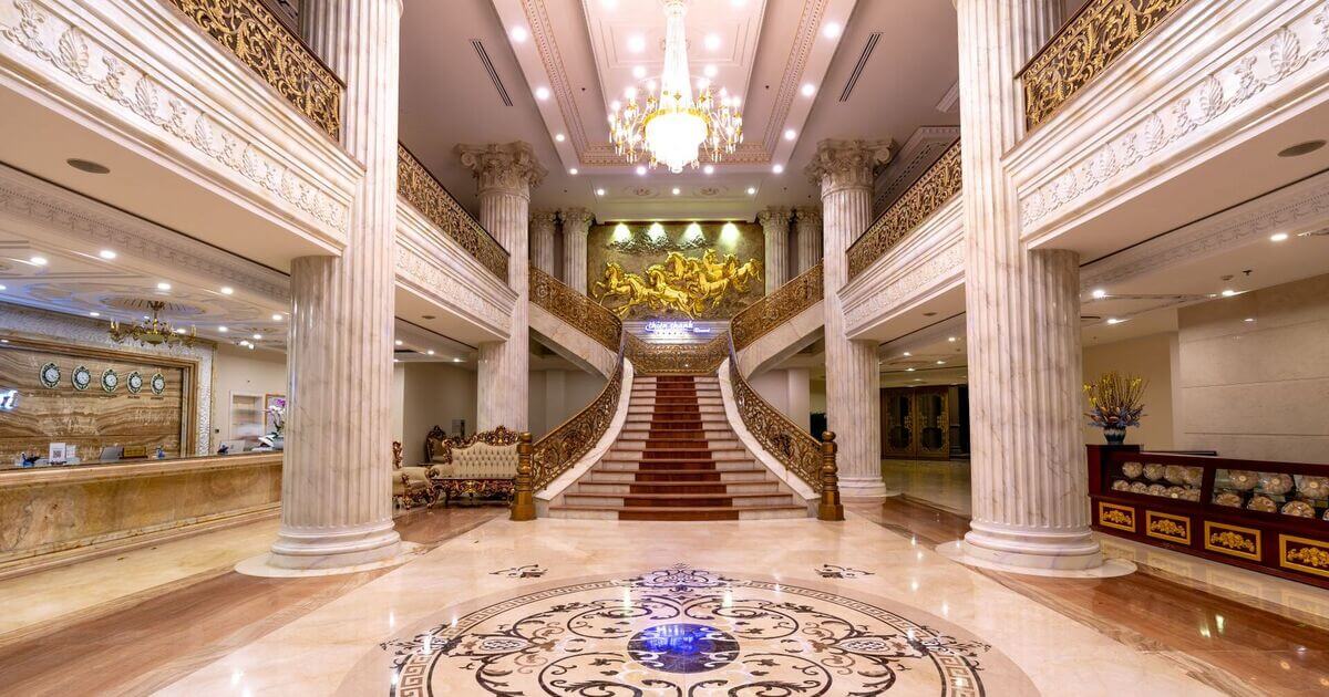 The foyer of a luxury hotel